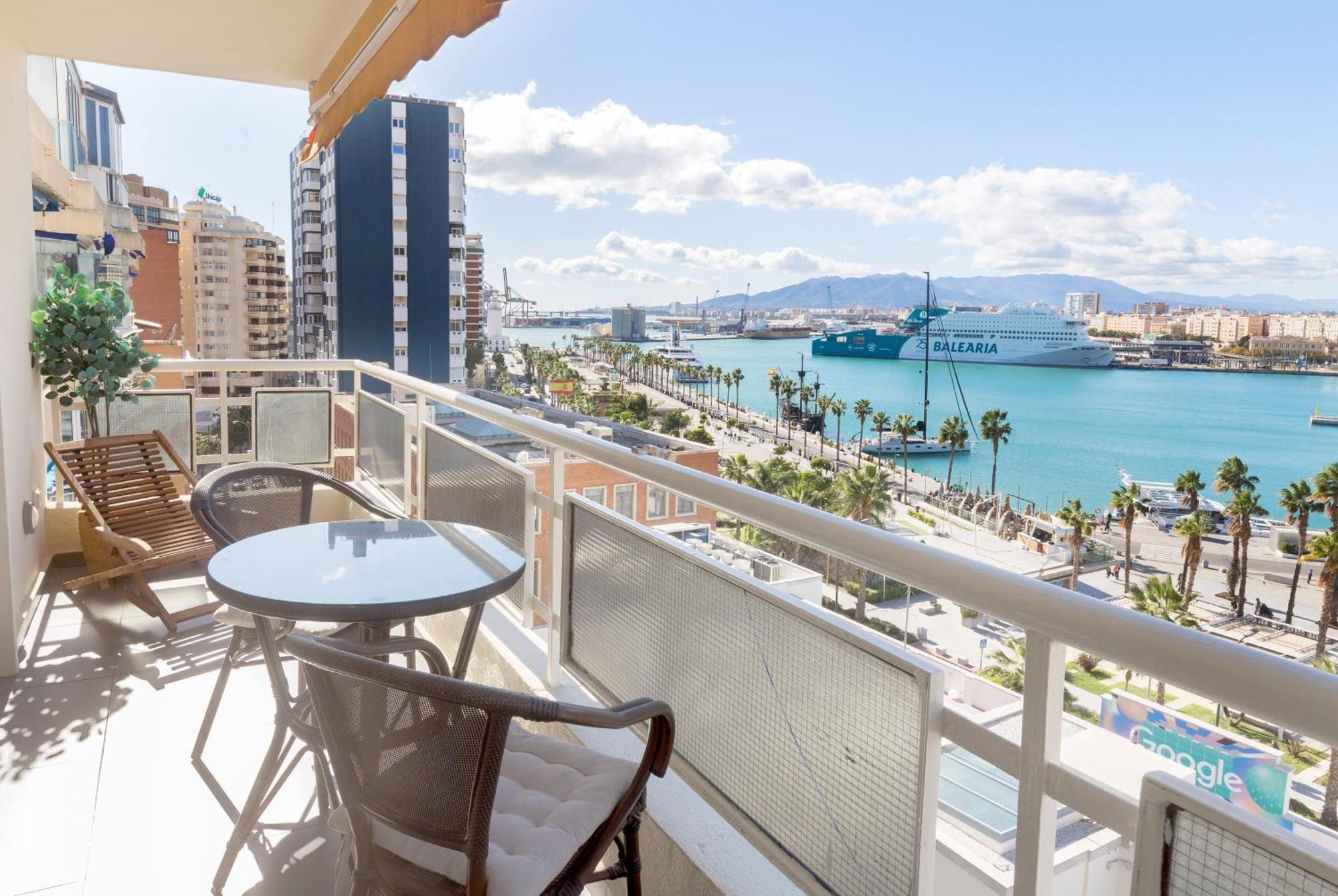 La Marina Suite Малага Экстерьер фото
