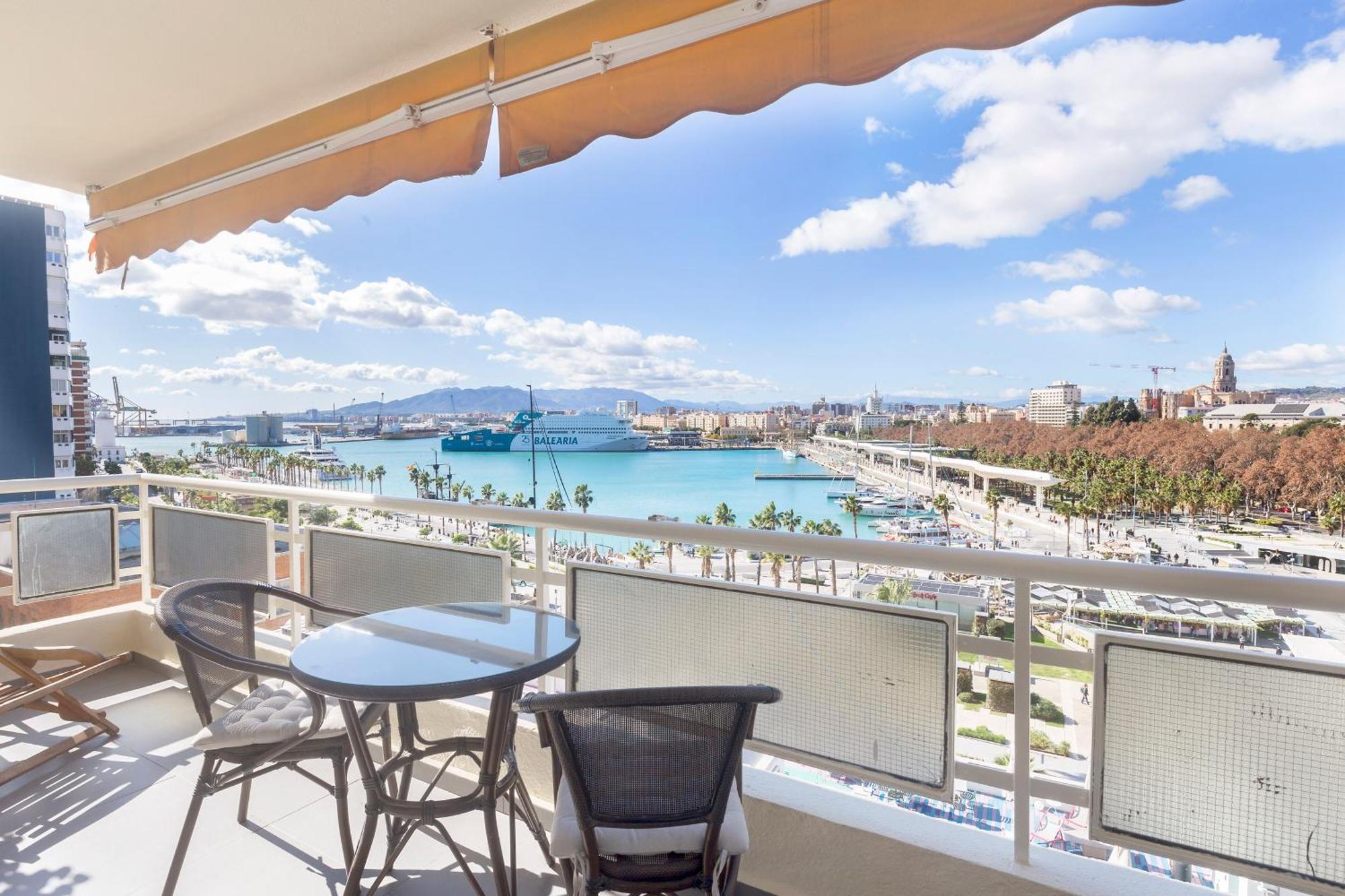 La Marina Suite Малага Экстерьер фото