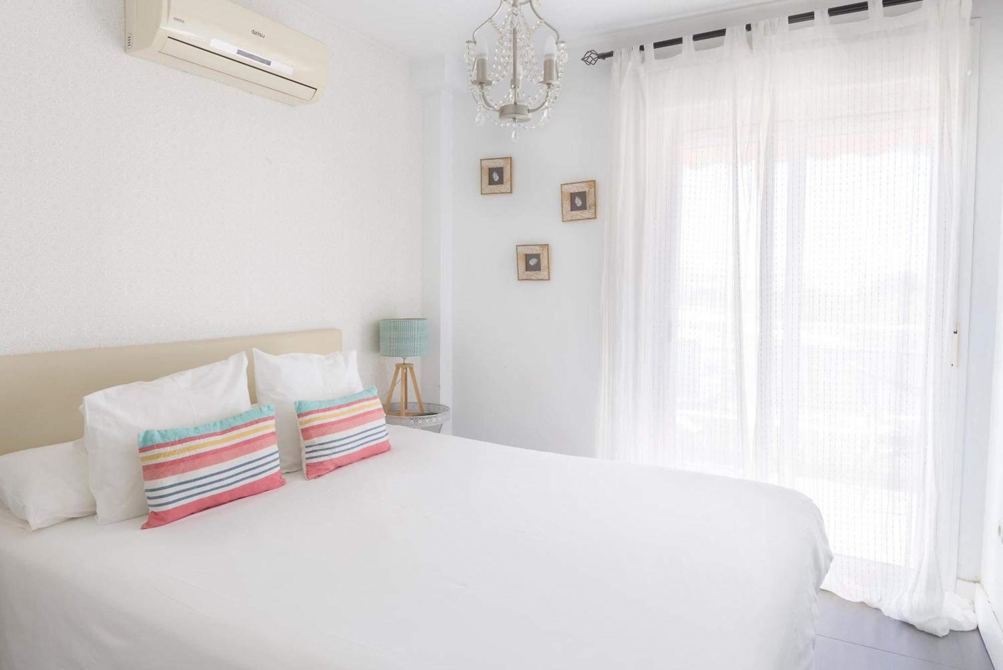 La Marina Suite Малага Экстерьер фото